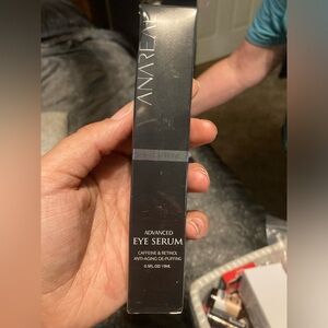 Advanced Eye Serum - Black
